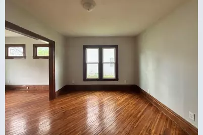 1686 Minnesota Avenue, Columbus, OH 43211 - Photo 3