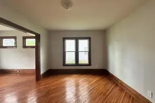 1686 Minnesota Ave, Columbus, OH 43211 - Photo 3