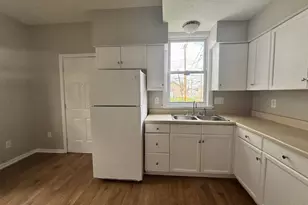 1686 Minnesota Ave, Columbus, OH 43211 - Photo 5