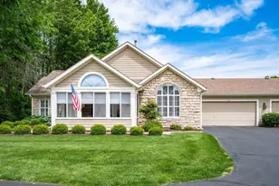 411 Bear Woods Dr, Powell, OH 43065 - Photo 1