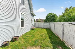 304 W 7th St, Marysville, OH 43040 - Photo 13