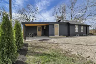 13090 Shell Beach Rd NE, Thornville, OH 43076 - Photo 1