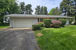 106 Sharon Heights Rd SW, Pataskala, OH 43062 - Photo 1