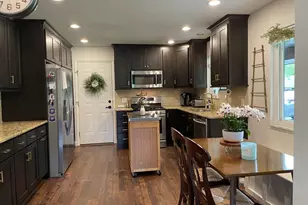 124 Pine Village Dr, Granville, OH 43023 - Photo 5
