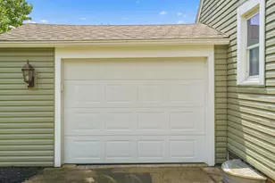 1512 21st St NW, Canton, OH 44709 - Photo 3