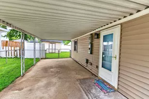 477 Stella Ave, Circleville, OH 43113 - Photo 7