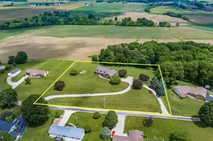 7590 Township Rd 2, Thornville, OH 43076 - Photo 9