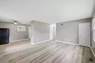 3578 Ontario St, Columbus, OH 43224 - Photo 5