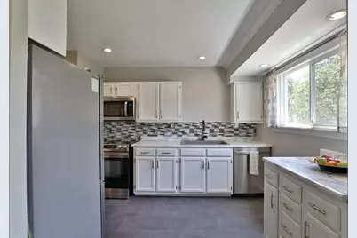 957 Varsity Avenue, Columbus, OH 43221 - Photo 9