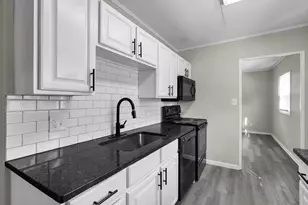 442 S Hampton Rd, Columbus, OH 43213 - Photo 17