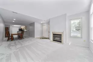 285 Villa Oaks Ln, Columbus, OH 43230 - Photo 11