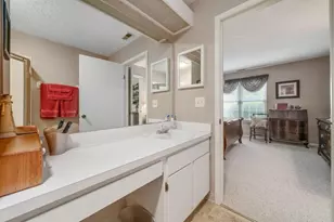 285 Villa Oaks Ln, Columbus, OH 43230 - Photo 27