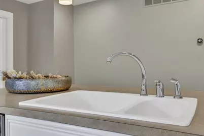 401 E Brooklyn Street, Gambier, OH 43022 - Photo 19