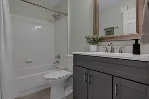 6789 Meadow Creek Dr, Columbus, OH 43235 - Photo 13
