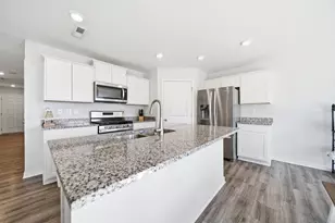 3057 Lamptonridge Dr, Columbus, OH 43232 - Photo 13