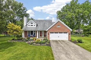 13681 Sudbury Dr NW, Pickerington, OH 43147 - Photo 3