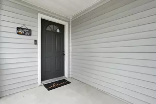 954 Clarendon Ave, Columbus, OH 43223 - Photo 5