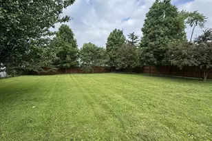 954 Clarendon Ave, Columbus, OH 43223 - Photo 27