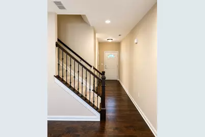 3818 Rennes, Columbus, OH 43221 - Photo 5