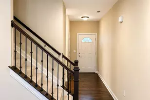 3818 Rennes, Columbus, OH 43221 - Photo 5