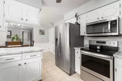 2403 White Road, Grove City, OH 43123 - Photo 13