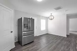 1881 Erika Dr, Springfield, OH 45503 - Photo 7