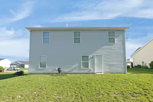 1881 Erika Dr, Springfield, OH 45503 - Photo 15