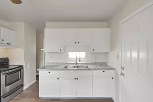 2535 Bulen Ave, Columbus, OH 43207 - Photo 11