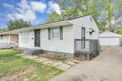 2535 Bulen Avenue, Columbus, OH 43207 - Photo 3