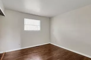 2535 Bulen Ave, Columbus, OH 43207 - Photo 15