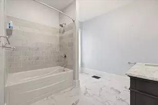 206 N Division St, Mount Vernon, OH 43050 - Photo 9