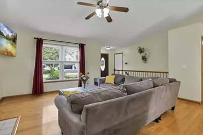1338 Bluffton Court, Columbus, OH 43228 - Photo 9