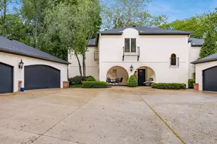 100 Bishop Square, Bexley, OH 43209 - Photo 37