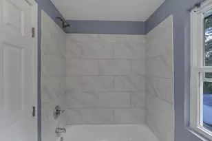 588 S Waverly St, Columbus, OH 43213 - Photo 15
