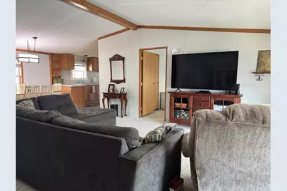 299 Ronald Drive, Pataskala, OH 43062 - Photo 3