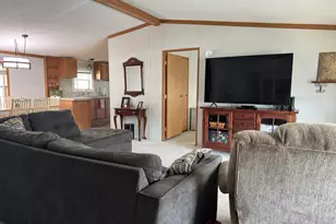299 Ronald Dr, Pataskala, OH 43062 - Photo 3