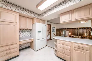 98 Walcreek Dr W, Columbus, OH 43230 - Photo 21