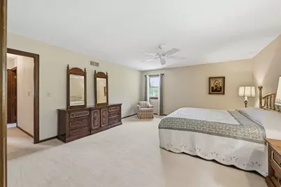 98 Walcreek Drive W, Gahanna, OH 43230 - Photo 35