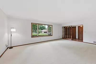 98 Walcreek Drive W, Gahanna, OH 43230 - Photo 27