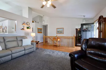 2642 Cross Creek Avenue, Lancaster, OH 43130 - Photo 3
