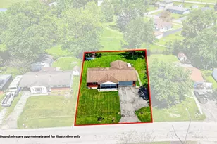 3114 Wessex Ct, Columbus, OH 43232 - Photo 3