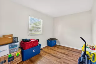 3114 Wessex Ct, Columbus, OH 43232 - Photo 17