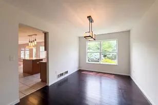 7966 Lazelle Woods Dr, Westerville, OH 43081 - Photo 9