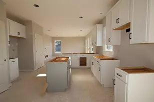 793 Hilton Dr, Reynoldsburg, OH 43068 - Photo 3