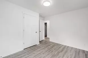 2804 Grasmere Ave, Columbus, OH 43211 - Photo 17