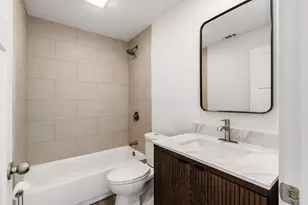 2804 Grasmere Ave, Columbus, OH 43211 - Photo 17