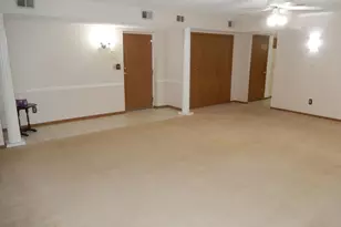 3939 Karl Rd, Columbus, OH 43224 - Photo 3