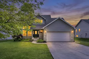 850 Fairway Dr, Howard, OH 43028 - Photo 1