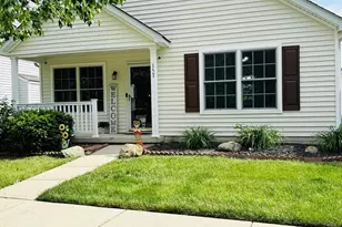 157 Feathertip Ln, Lewis Center, OH 43035 - Photo 1