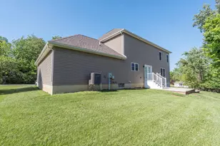6431 W Mohican Dr, Powell, OH 43065 - Photo 21